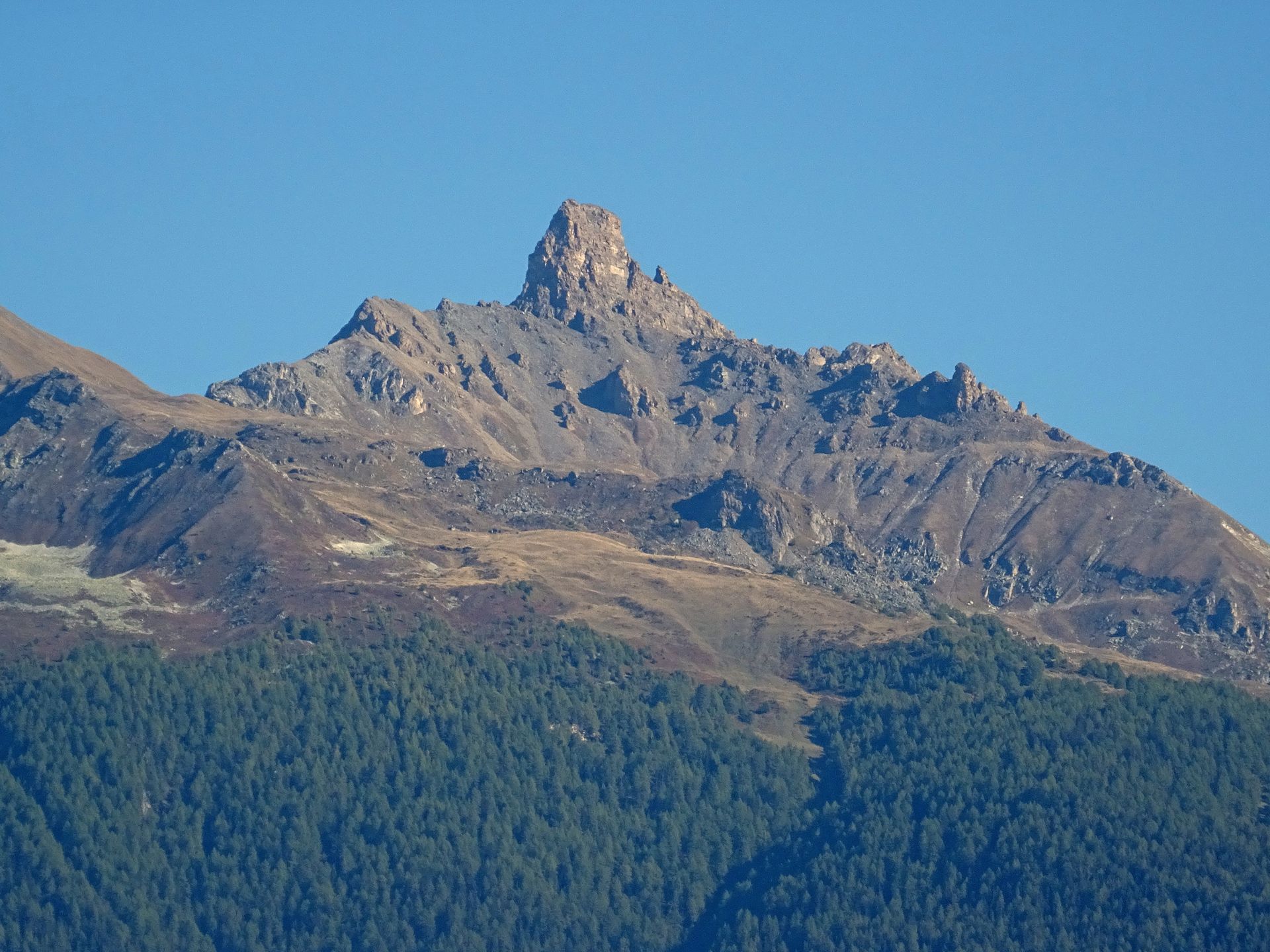 La Maya peak, Sion